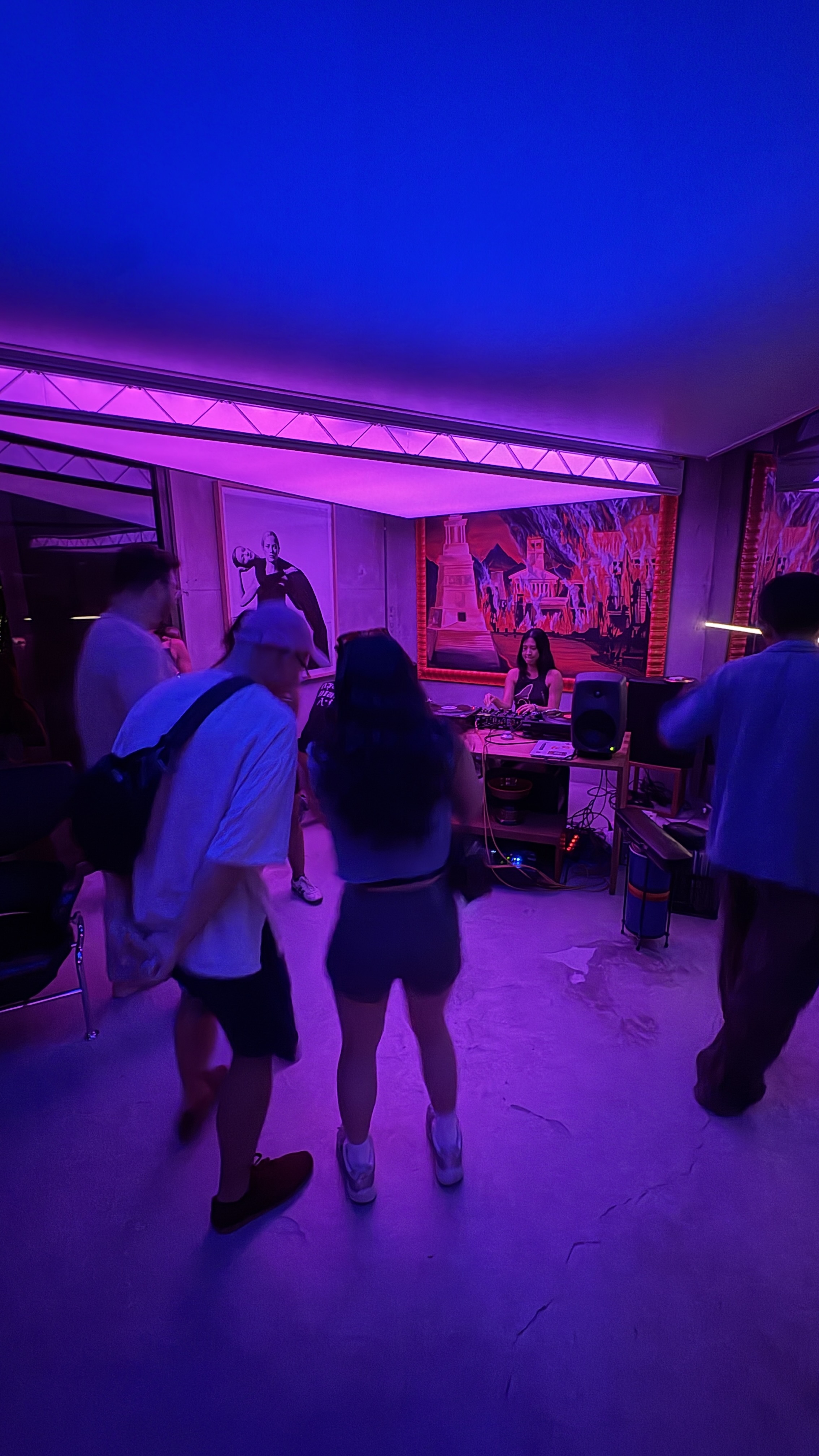 A late-night spot from Ed's Bangkok list